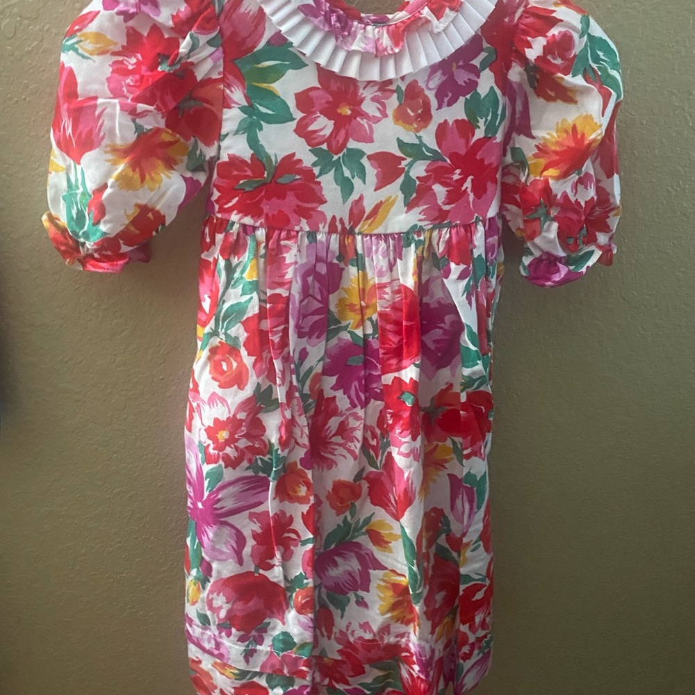 Floral Kids Dress with Puff Sleeves 4
